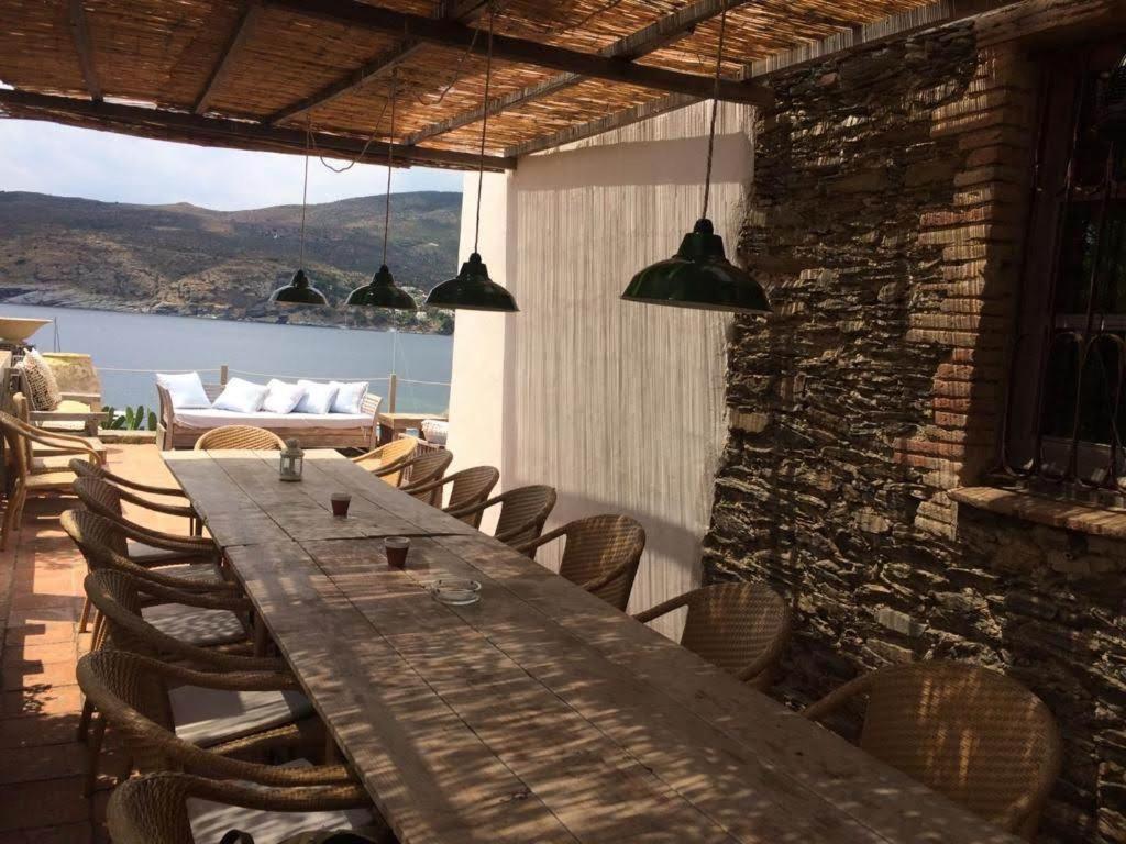 Isla Privada en Cadaqués de ensueño con 11 habitaciones dobles con baño privado y piscina Extérieur photo