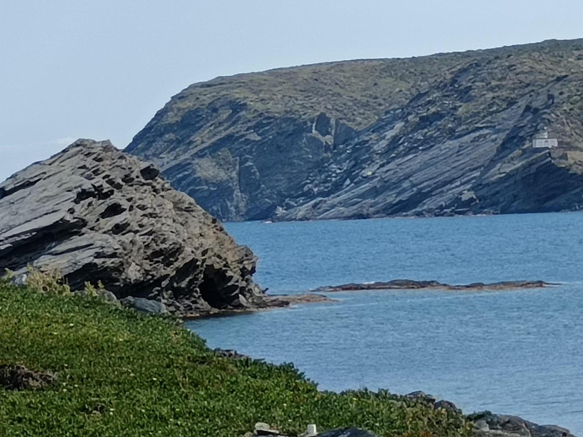 Isla Privada en Cadaqués de ensueño con 11 habitaciones dobles con baño privado y piscina Extérieur photo
