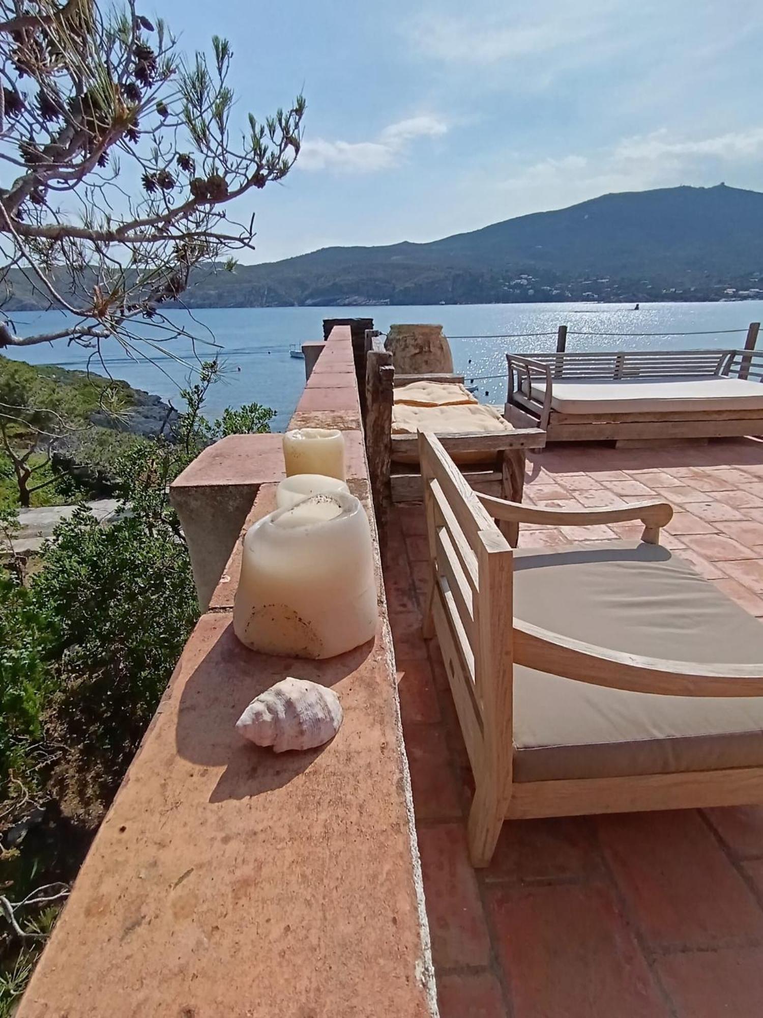 Isla Privada en Cadaqués de ensueño con 11 habitaciones dobles con baño privado y piscina Extérieur photo
