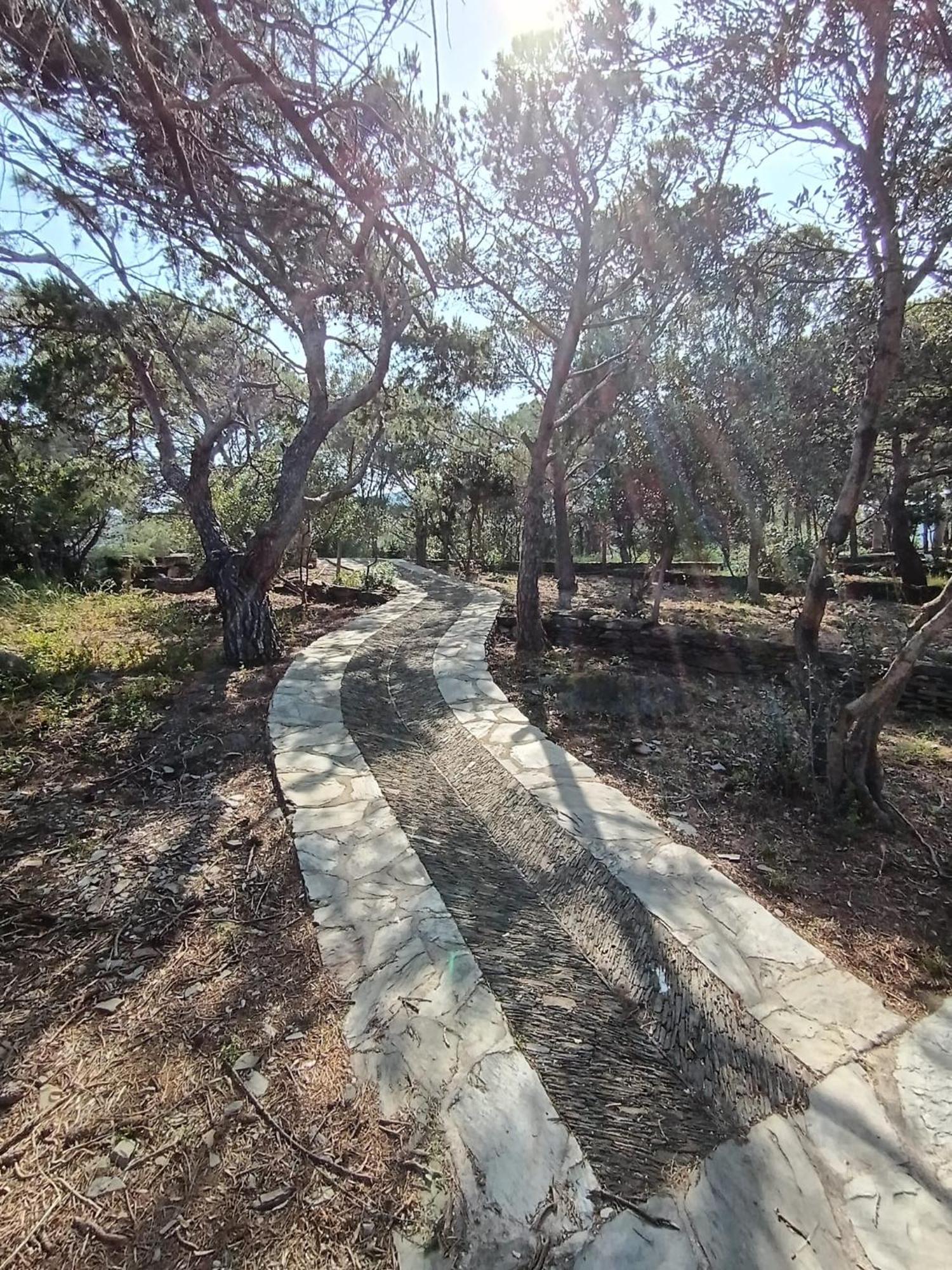 Isla Privada en Cadaqués de ensueño con 11 habitaciones dobles con baño privado y piscina Extérieur photo